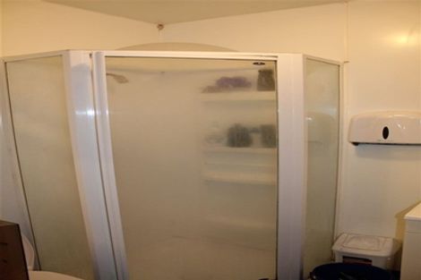 Photo of property in 2c Forth Street, North Dunedin, Dunedin, 9016