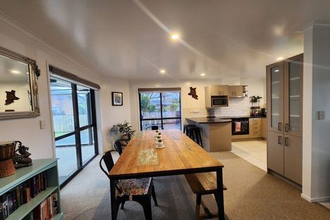 Photo of property in 3 Maddendale Place, Maungakaramea, Whangarei, 0178