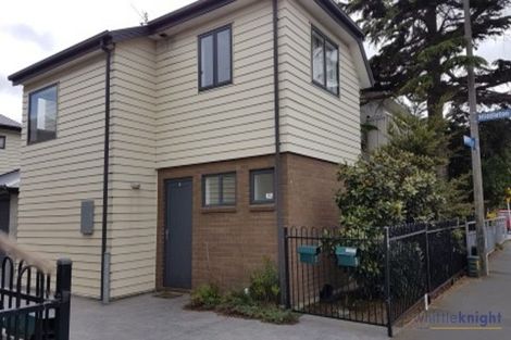 Photo of property in 300 Riccarton Road, Upper Riccarton, Christchurch, 8041