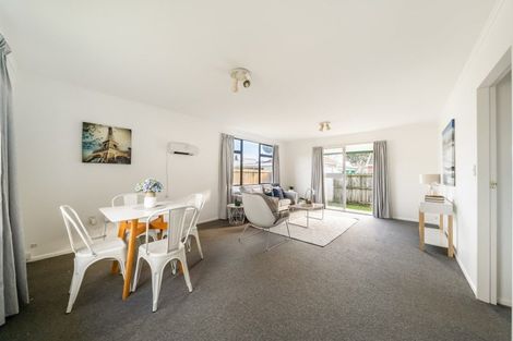 Photo of property in 193a Whites Line East, Waiwhetu, Lower Hutt, 5010