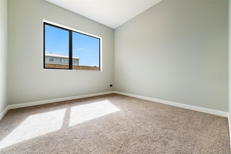 Photo of property in 39 Ta Moko Drive, Gulf Harbour, Whangaparaoa, 0930