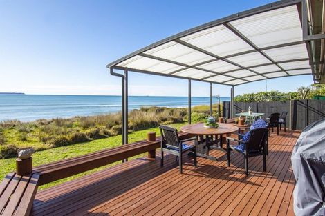 Photo of property in 57 Motiti Road, Papamoa Beach, Papamoa, 3118