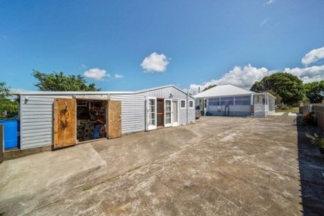 Photo of property in 86 South Road, Manaia, 4612