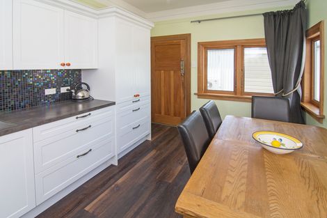 Photo of property in 12 Albert Street, Masterton, 5810