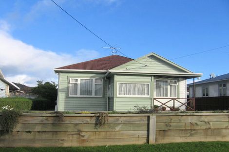 Photo of property in 6 Douglas Street, Waiwhetu, Lower Hutt, 5010