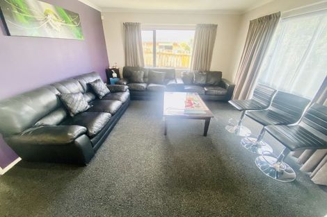 Photo of property in 47 Wayne Francis Drive, East Tamaki, Auckland, 2016