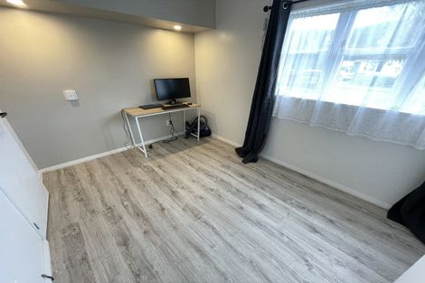 Photo of property in 29 Burden Avenue, Wainuiomata, Lower Hutt, 5014