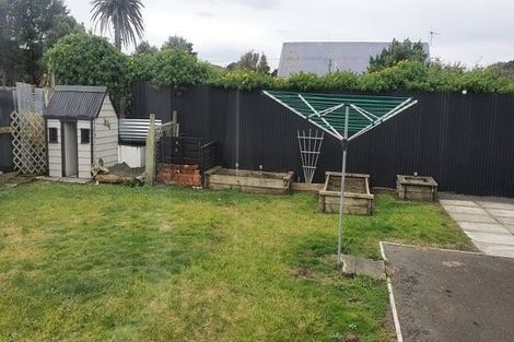 Photo of property in 52 Matai Street, Castlecliff, Whanganui, 4501