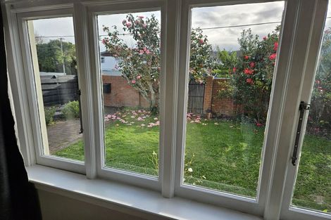 Photo of property in 58 Hautana Street, Woburn, Lower Hutt, 5010