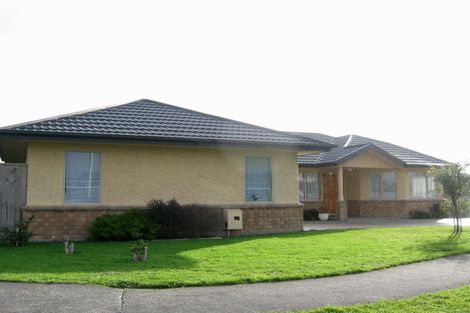 Photo of property in 1 Greenwood Place, Fitzherbert, Palmerston North, 4410