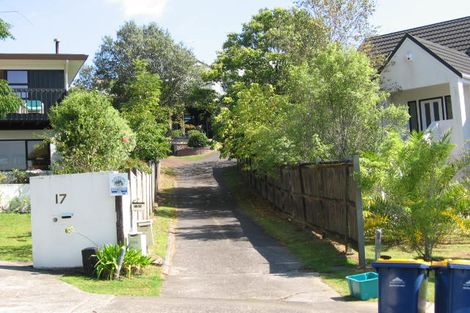 Photo of property in 2/13 Elmira Place, Browns Bay, Auckland, 0630