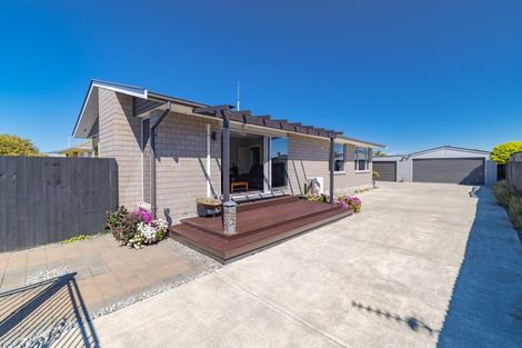 Photo of property in 101 Effingham Street, North New Brighton, Christchurch, 8083