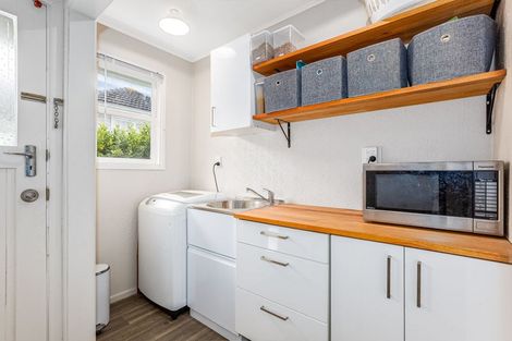 Photo of property in 7 Reid Road, Wainuiomata, Lower Hutt, 5014