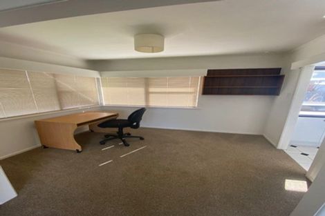 Photo of property in 14 Taupo Street, Green Bay, Auckland, 0604