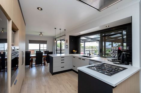 Photo of property in 9 Chapel Hill, Rototuna, Hamilton, 3210