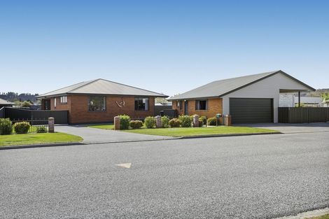 Photo of property in 21 Ashworth Street, Alexandra, 9320