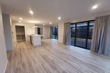 Photo of property in 13 Thomas Ellis Lane, Halswell, Christchurch, 8025