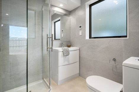 Photo of property in 25 Baumea Rise, Massey, Auckland, 0614