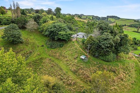 Photo of property in 30 Mairoa Road, Piopio, 3971