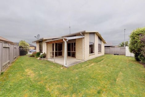 Photo of property in 6 Geneva Terrace, Kelvin Grove, Palmerston North, 4414