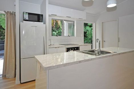 Photo of property in 1/8 Sapphire Place, Bayview, Auckland, 0629