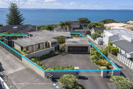 Photo of property in 12 Pacific Parade, Army Bay, Whangaparaoa, 0930