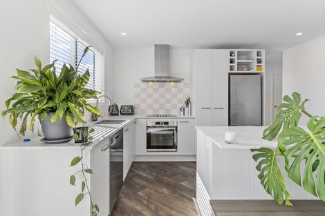 Photo of property in 11 Union Drive, Papamoa, 3118