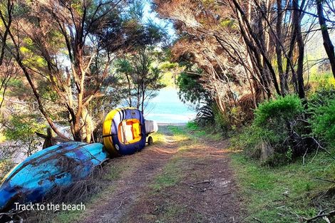 Photo of property in 19 Edith Ridge Road, Kawau Island, 0920