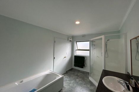 Photo of property in 20 Plantation Road, Wanaka, 9305