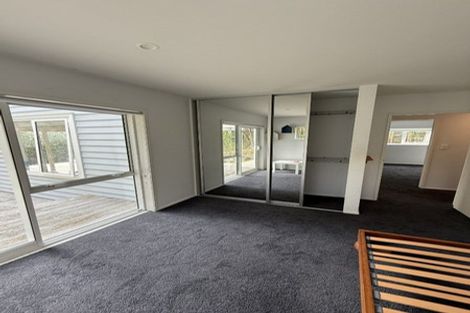 Photo of property in 54e Birkdale Road, Birkdale, Auckland, 0626