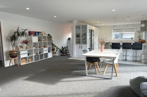 Photo of property in 41a Leighton Avenue, Waiwhetu, Lower Hutt, 5010