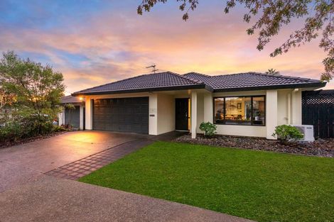 Photo of property in 7 Brittas Place, East Tamaki, Auckland, 2016