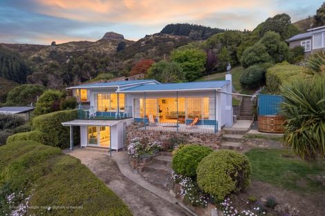 Photo of property in 28 Andersons Road, Charteris Bay, Governors Bay, 8971