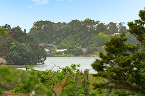 Photo of property in 1 Waikare Place, Welcome Bay, Tauranga, 3112