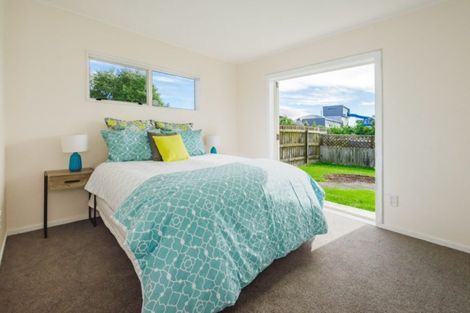 Photo of property in 4b Ngahina Street, Paraparaumu, 5032