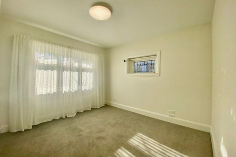 Photo of property in 28 Bowenvale Avenue, Cashmere, Christchurch, 8022