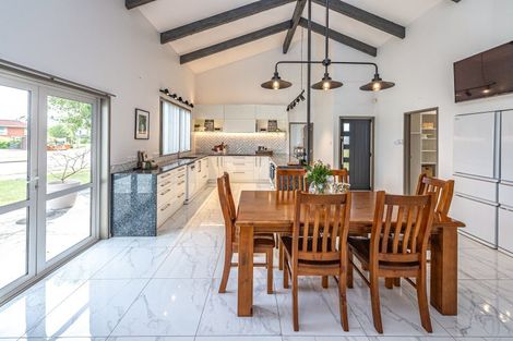 Photo of property in 8 Akepiro Place, Tawhero, Whanganui, 4501