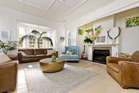 Photo of property in 27-29 Bernard Magnus Lane, Greenhithe, Auckland, 0632