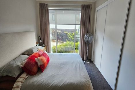 Photo of property in 20 Roxborough Place, East Tamaki Heights, Auckland, 2016