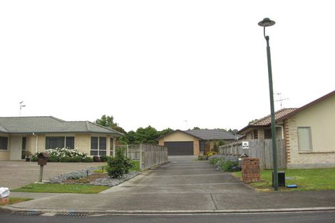 Photo of property in 7 Parkhaven Drive, Rosehill, Papakura, 2113