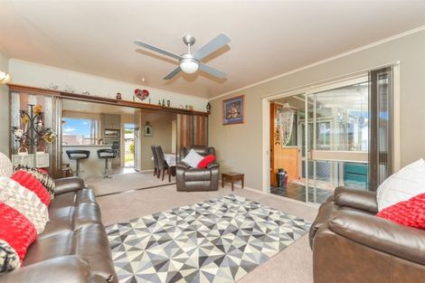 Photo of property in 15 Selwyn Crescent, Ohaupo, 3803