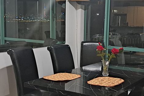 Photo of property in Mokoia Ridge, 2d/68 Mokoia Road, Birkenhead, Auckland, 0626