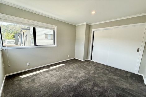 Photo of property in 9/64 Glen Road, Stokes Valley, Lower Hutt, 5019