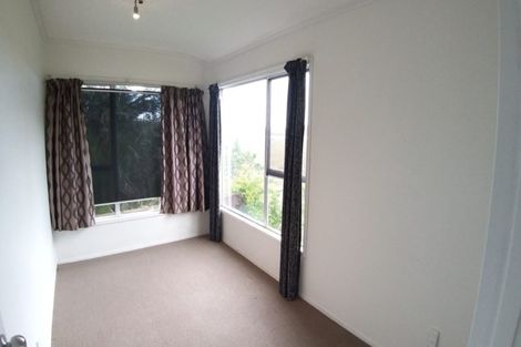 Photo of property in 127 Edgewater Drive, Pakuranga, Auckland, 2010