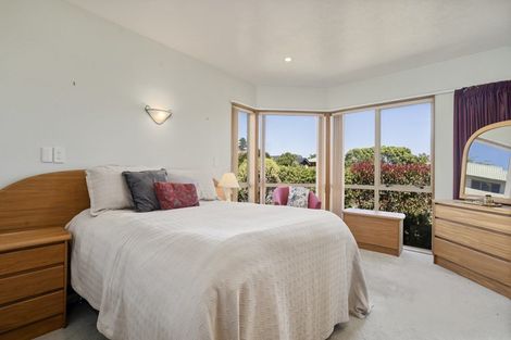 Photo of property in 18 Park Lane, Waitara, 4320