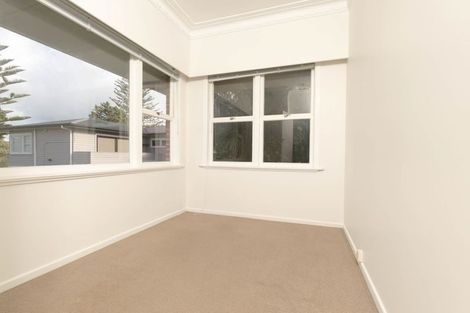 Photo of property in 6 Swanson Road, Henderson, Auckland, 0610