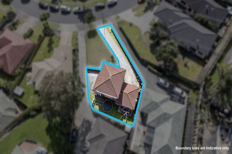 Photo of property in 27 Mt Lebanon Crescent, The Gardens, Auckland, 2105