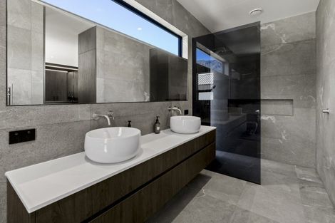 Photo of property in Kawarau Heights, 79 Kawarau Heights Boulevard, Lake Hayes, Queenstown, 9304