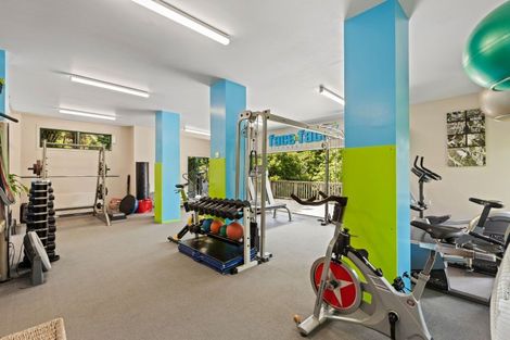 Photo of property in 425a Carrington Street, Upper Vogeltown, New Plymouth, 4310