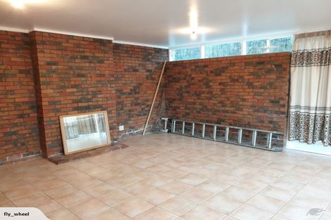 Photo of property in 109 Sylvan Avenue, Northcote, Auckland, 0627